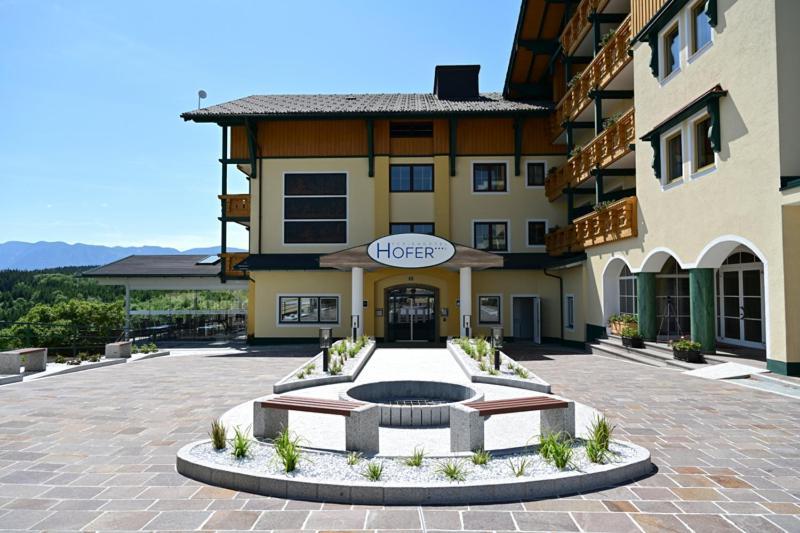 Ferienhotel Hofer Superior Strass im Attergau Εξωτερικό φωτογραφία