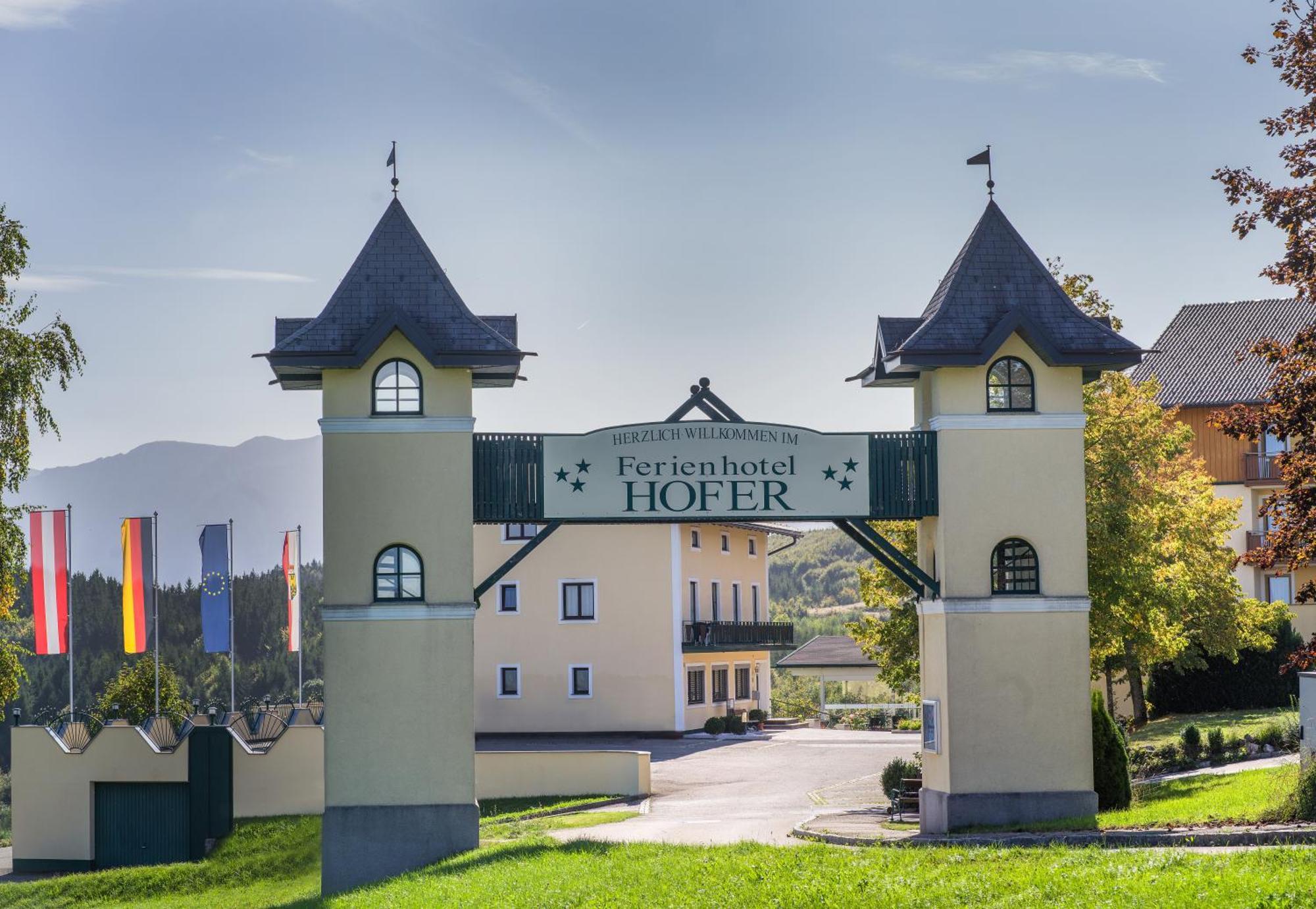 Ferienhotel Hofer Superior Strass im Attergau Εξωτερικό φωτογραφία