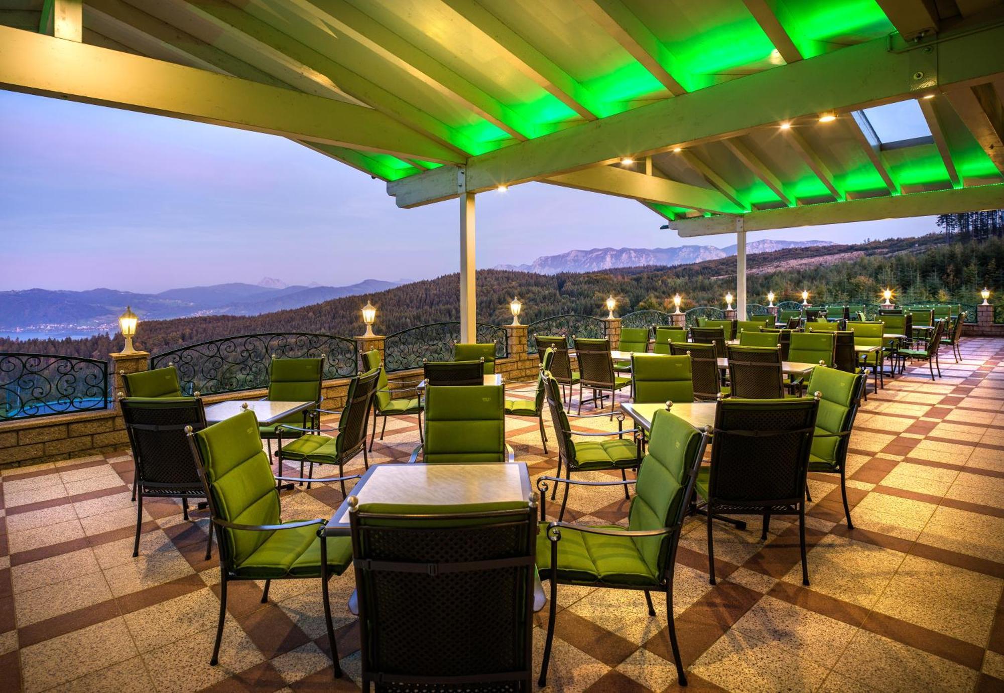 Ferienhotel Hofer Superior Strass im Attergau Εξωτερικό φωτογραφία