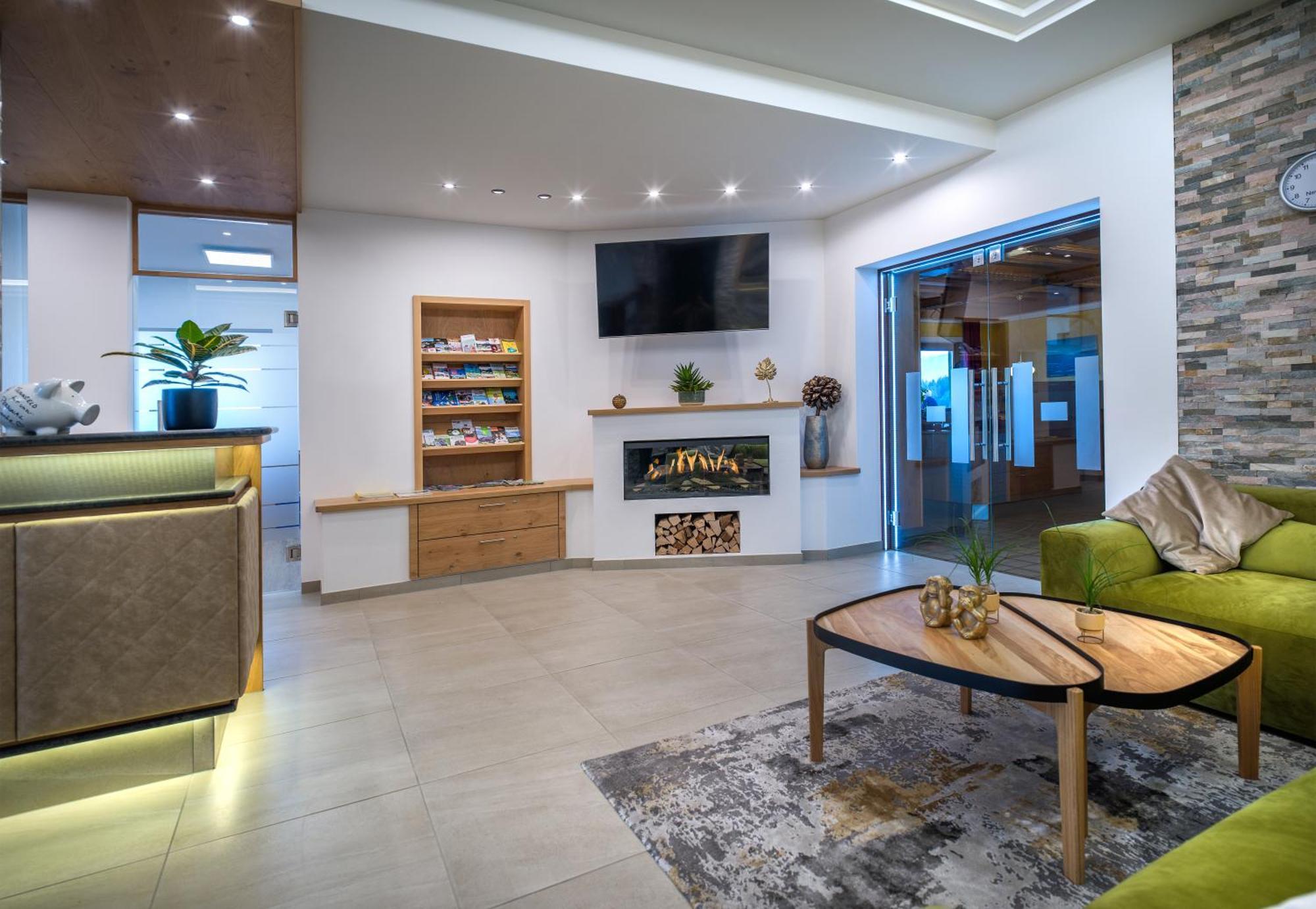 Ferienhotel Hofer Superior Strass im Attergau Εξωτερικό φωτογραφία