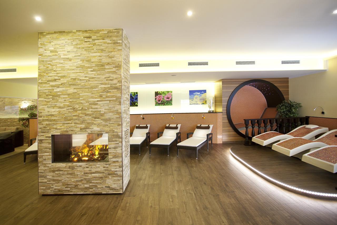 Ferienhotel Hofer Superior Strass im Attergau Εξωτερικό φωτογραφία