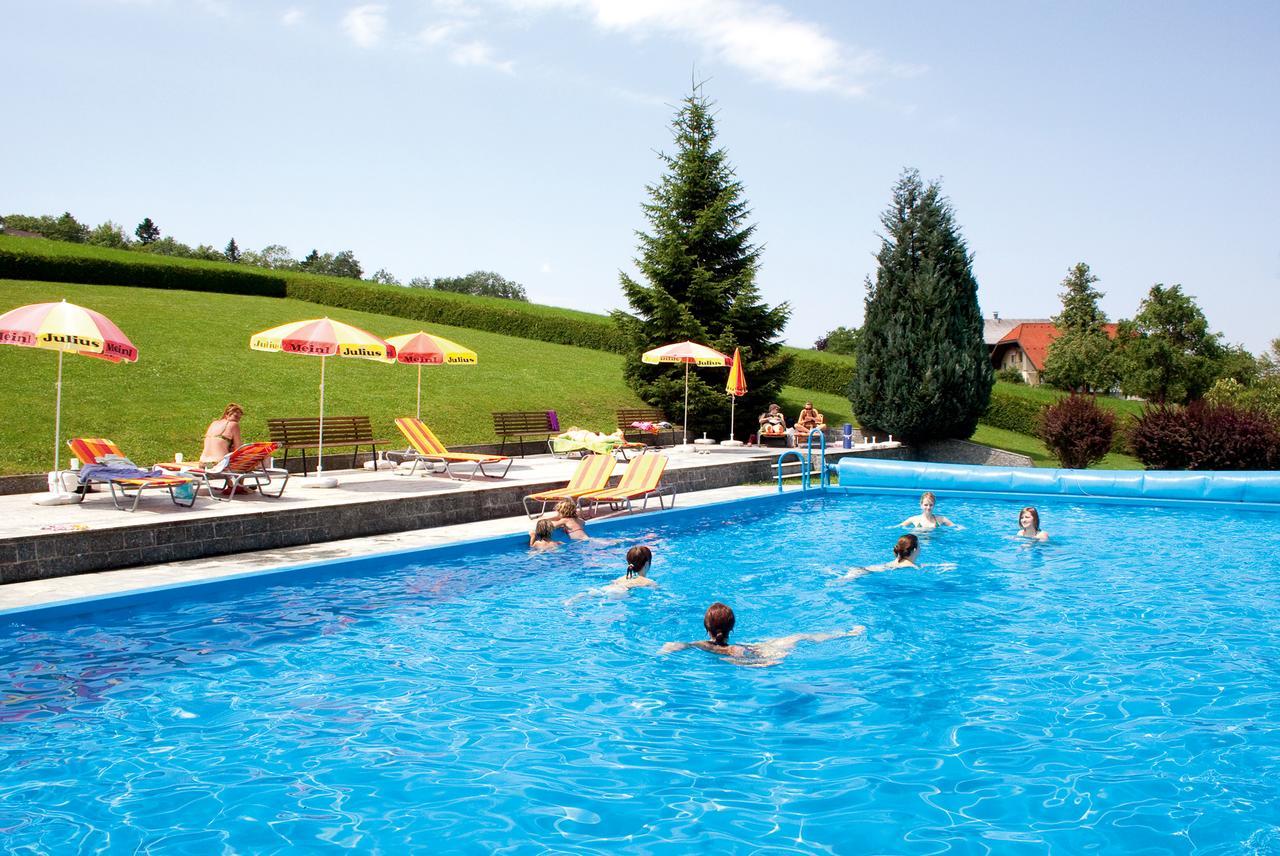Ferienhotel Hofer Superior Strass im Attergau Εξωτερικό φωτογραφία